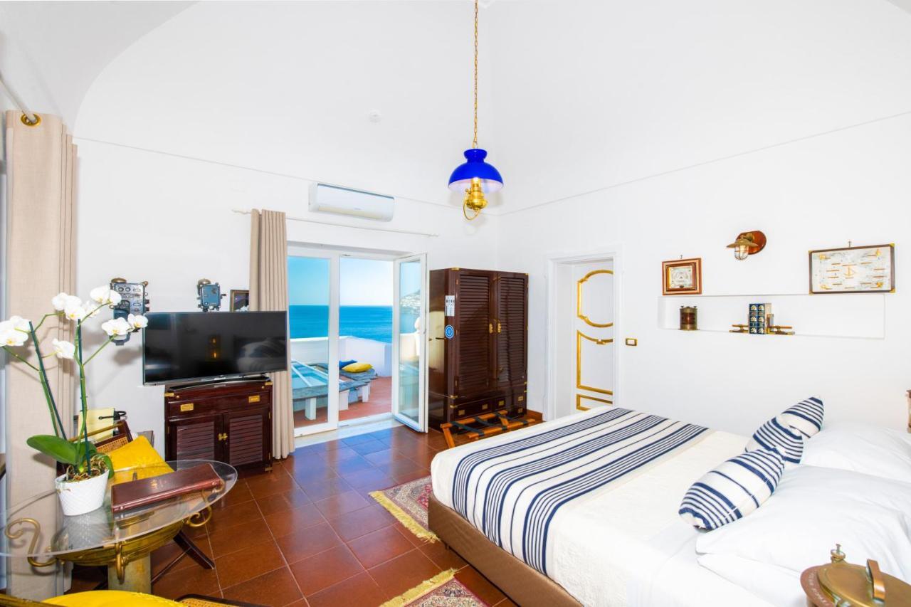 La Casa Di Peppe Bed & Breakfast Позитано Екстериор снимка